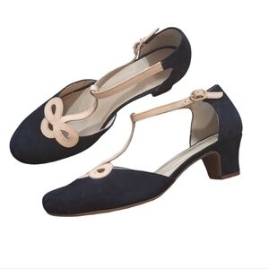 Hotter Darcy Womens T-Bar Court Shoes, Black Suede with Nude Trim, Sz 8